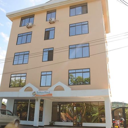 Briston Hotel Arusha Exterior foto