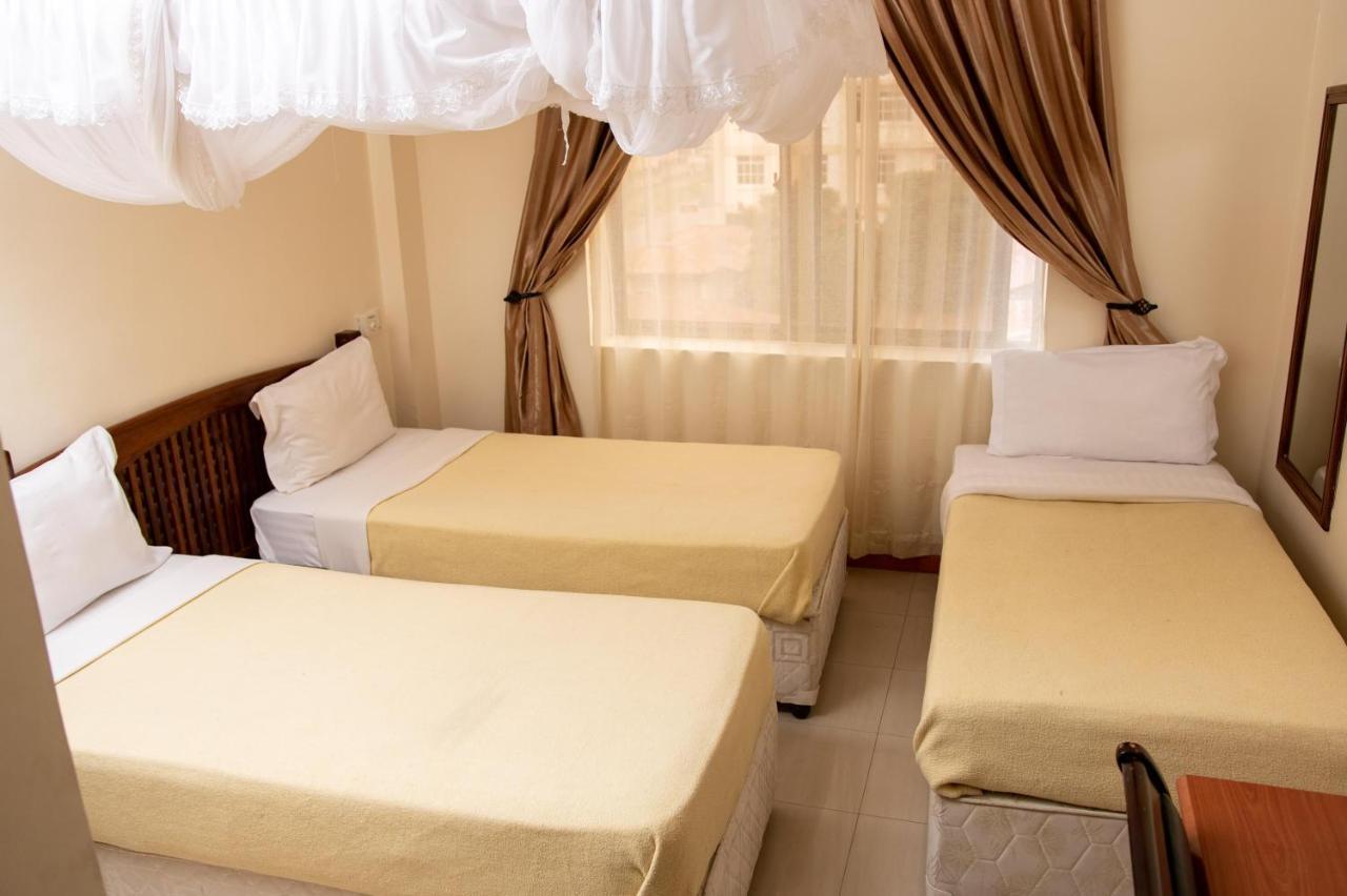 Briston Hotel Arusha Exterior foto