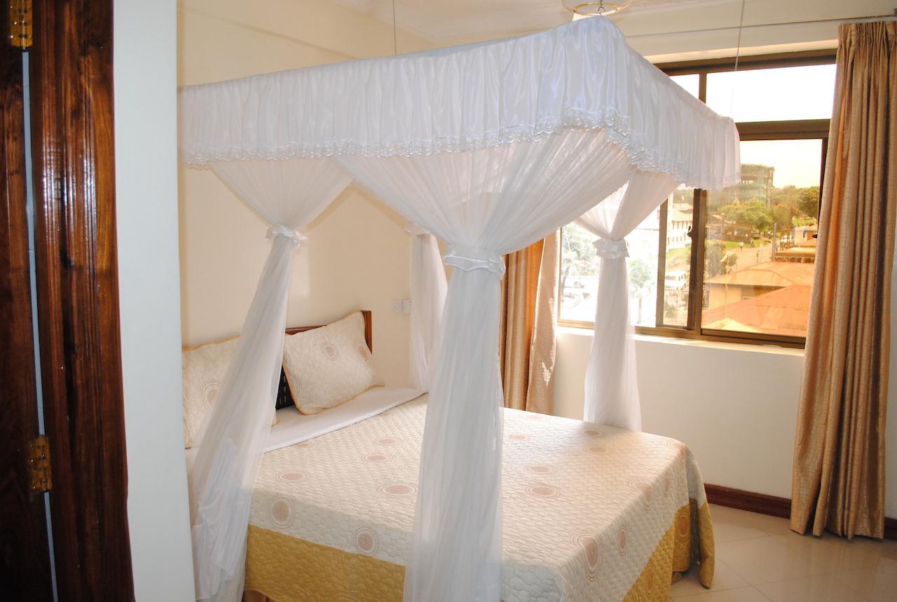 Briston Hotel Arusha Exterior foto