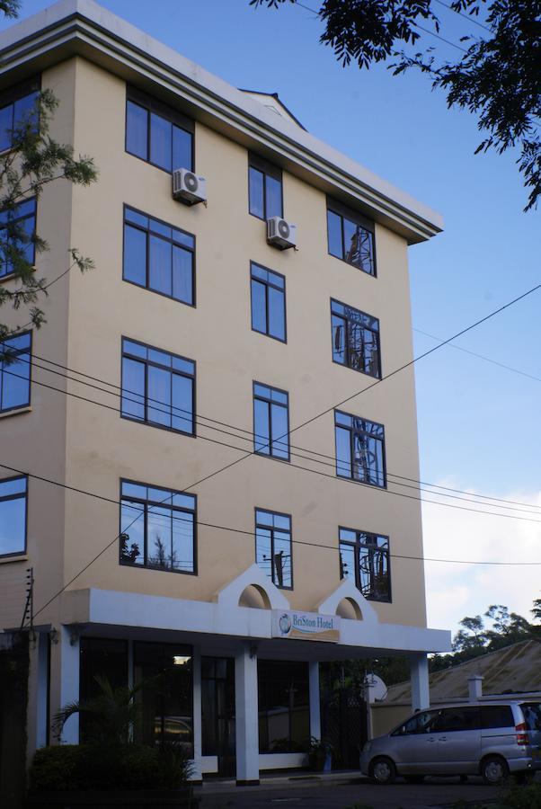 Briston Hotel Arusha Exterior foto